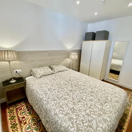 Apartamento Anselm Barcelona *